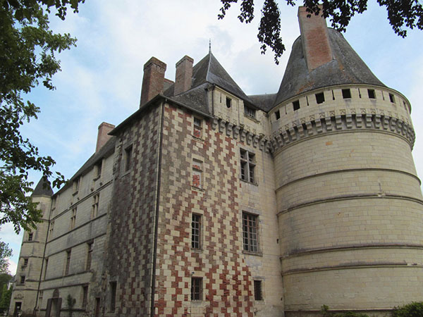 Château de'Islette, the old manor and the château