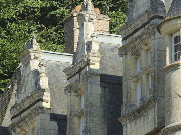 Château de La Côte, Reugny, dormer windows