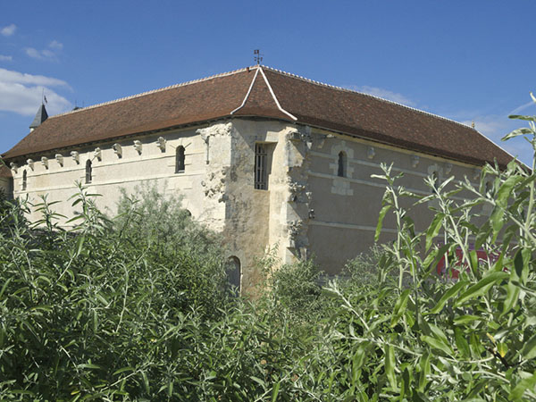 Château du Rivau, the royal stables