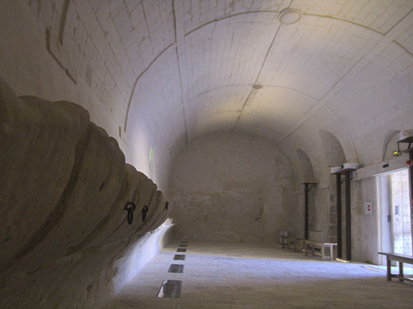 Château du Rivau, the royal stables, interior